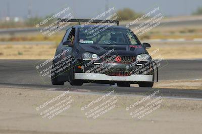 media/Sep-20-2025-Extreme Speed (Sat) [[1fcc23683c]]/Red (Advanced)/Session 1 (Sunset)/